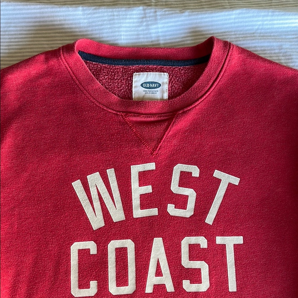 Old Navy Red 'West Coast' Men's Sweater